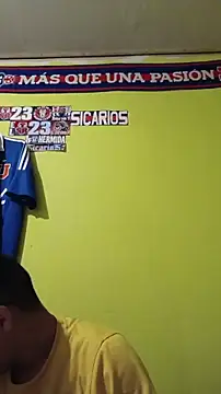 juanfritaa21 online show from April 2026 11:29:02 PM