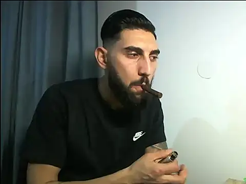 Alexgrc13 online show from October 2025 01:45:01 PM