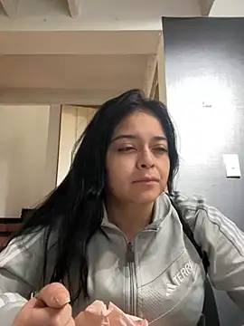 Emily Rivers  online show from September 2025 01:06:01 PM