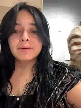 Emily Rivers  online show from October 2025 01:23:01 PM