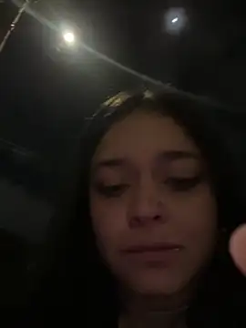 Emily Rivers  online show from November 2025 01:06:01 AM