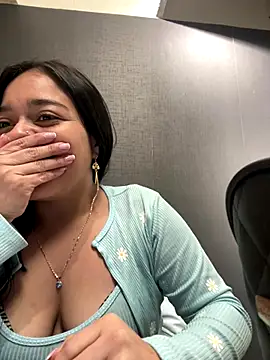 Emily Rivers  online show from November 2025 02:54:02 PM