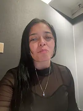 Emily Rivers  online show from October 2025 01:20:01 PM