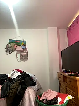 Emily Rivers  online show from November 2025 12:09:01 PM