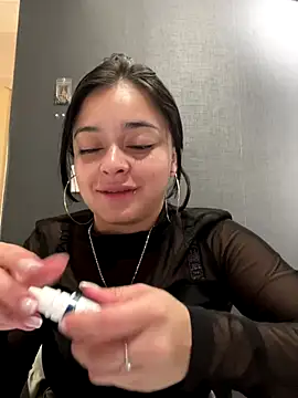 Emily Rivers  online show from October 2025 01:10:02 PM