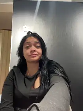Emily Rivers  online show from September 2025 01:12:01 PM