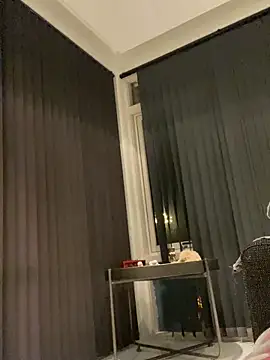 dancingqueen88 online show from February 2026 11:36:02 PM