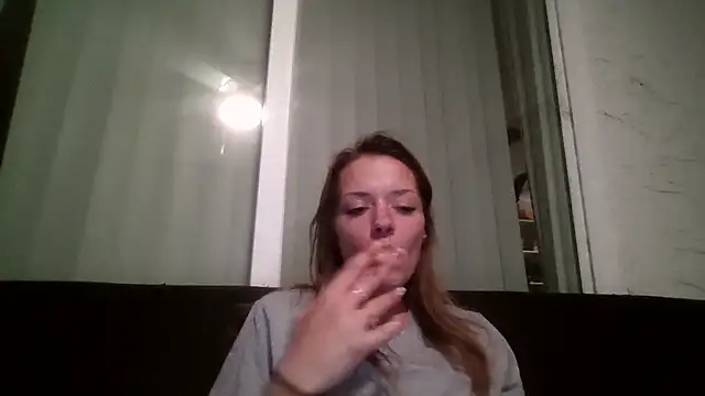 Snapshot of LaylaRainVIP chatting on September 2025 05:41:01 AM LaylaRainVIP online show from September 2025 05:41:01 AM