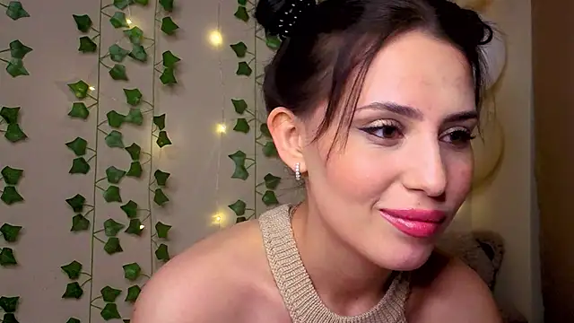 Forever Smiler online show from May 2026 05:21:02 PM