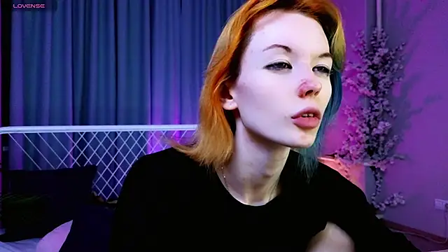 Kiara Dream online show from July 2026 10:32:01 PM