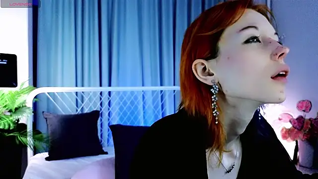 Kiara Dream online show from July 2026 10:18:02 PM