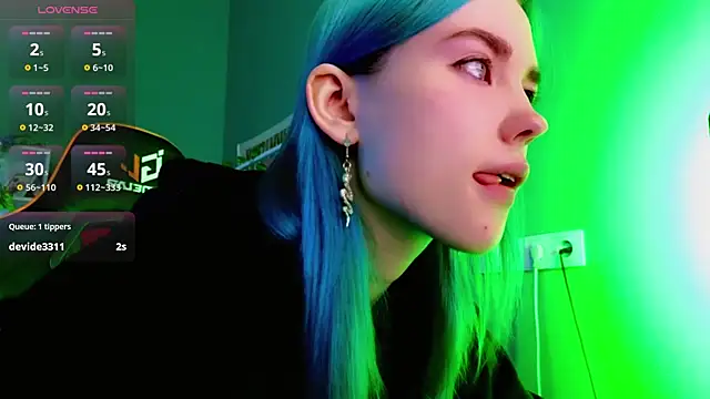Kiara Dream online show from September 2025 08:59:01 PM
