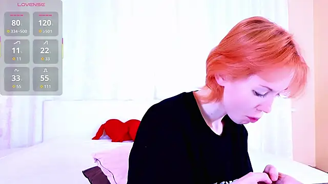 Kiara Dream online show from June 2026 10:58:01 PM