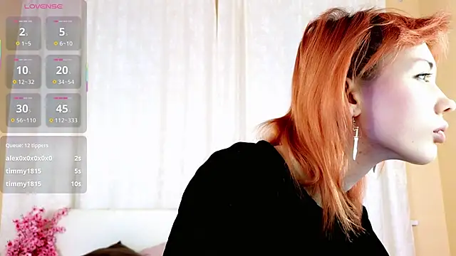 Kiara Dream online show from April 2026 01:42:02 AM