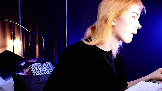 Kiara Dream online show from February 2026 09:24:02 PM