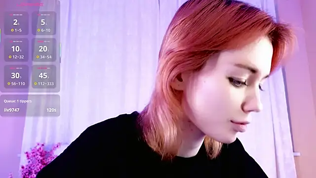 Kiara Dream online show from April 2026 08:10:02 PM