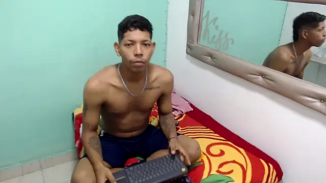 kloe matias online show from September 2025 01:50:02 AM