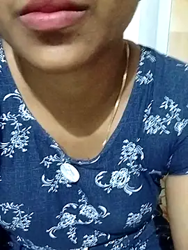 Snapshot of Varsha21 chatting on October 2025 03:13:02 PM Varsha21 online show from October 2025 03:13:02 PM