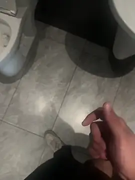 Snapshot of Spartacus514 chatting on September 2025 06:18:02 PM Spartacus514 online show from September 2025 06:18:02 PM