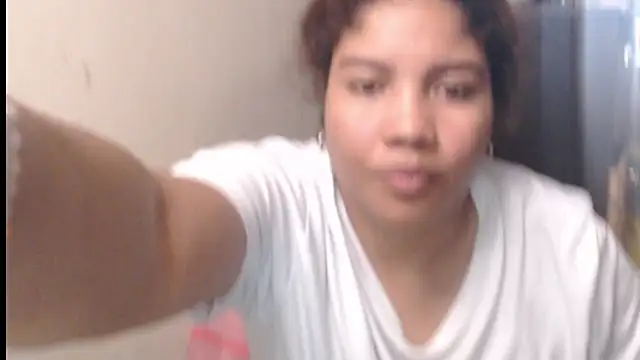 madelene online show from April 2026 03:02:02 AM