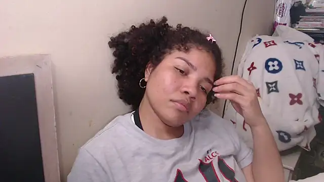 madelene online show from March 2025 04:35:01 AM