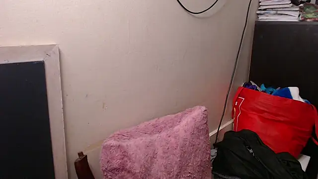 madelene online show from February 2025 01:44:02 AM