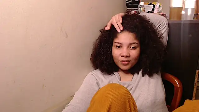 madelene online show from October 2025 03:05:01 AM