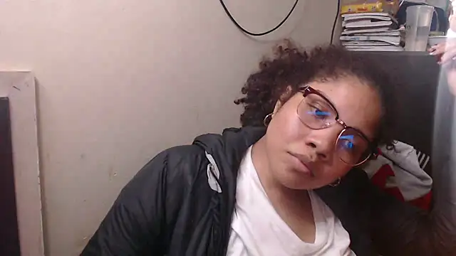 madelene online show from February 2025 01:32:01 AM