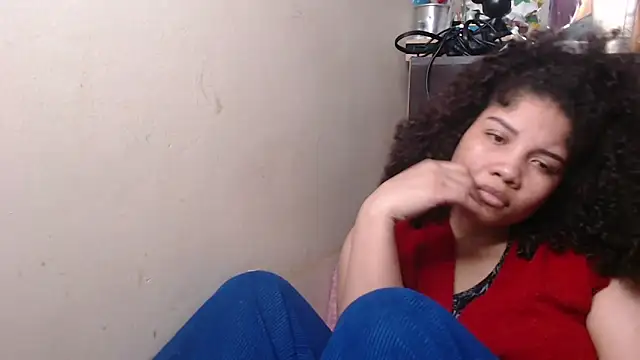 madelene online show from November 2025 01:09:01 AM