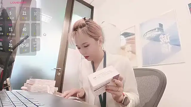 KKMM168 online show from February 2026 02:12:01 AM