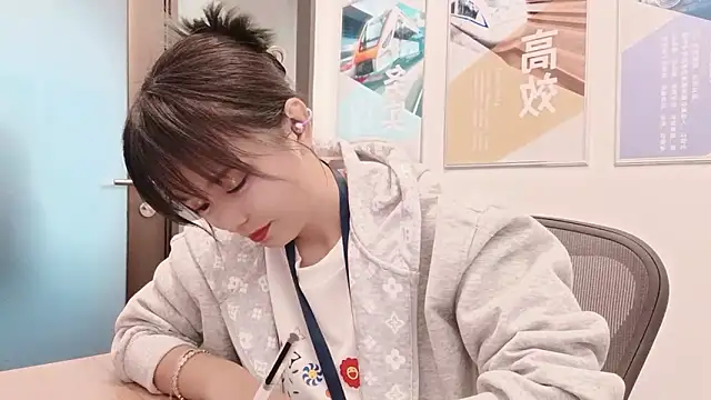 KKMM168 online show from November 2025 04:38:02 AM