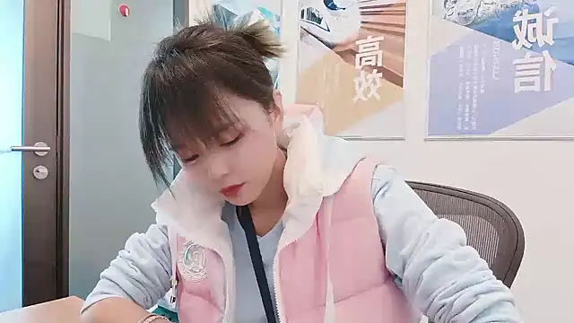 KKMM168 online show from November 2025 04:51:02 AM