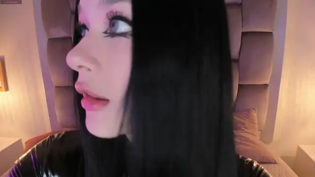 Dannika07 online show from April 2026 01:18:02 AM