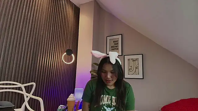 emma  rose1 online show from March 2026 03:18:01 AM