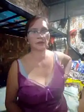 SexyHottMom online show from April 2026 09:55:01 PM