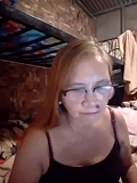 SexyHottMom online show from June 2026 12:22:01 PM