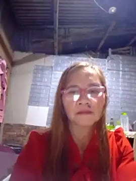 Snapshot of SexyHottMom chatting on October 2025 01:22:02 PM SexyHottMom online show from October 2025 01:22:02 PM