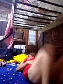 Snapshot of SexyHottMom chatting on December 2025 12:21:02 AM SexyHottMom online show from December 2025 12:21:02 AM