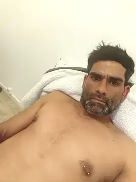 miua37 online show from February 2026 10:42:01 PM