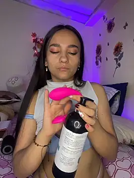 MiaRousexxx  online show from December 2025 11:16:01 PM