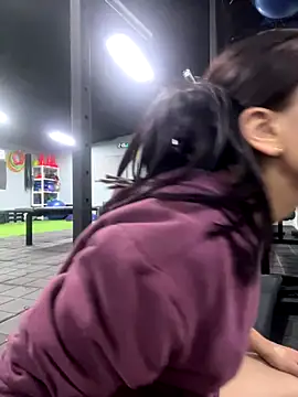 Snapshot of MiaRousexxx_ chatting on December 2025 02:13:02 AM MiaRousexxx online show from December 2025 02:13:02 AM