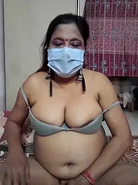 Snapshot of mature_mimi chatting on November 2025 06:34:02 PM mature mimi online show from November 2025 06:34:02 PM