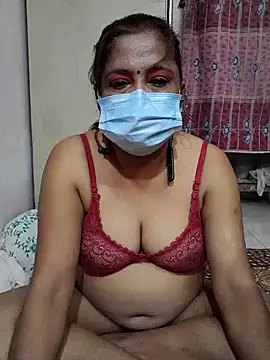 Snapshot of mature_mimi chatting on October 2025 06:29:01 PM mature mimi online show from October 2025 06:29:01 PM