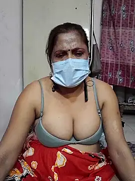 Snapshot of mature_mimi chatting on October 2025 06:31:01 PM mature mimi online show from October 2025 06:31:01 PM