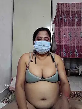 Snapshot of mature_mimi chatting on November 2025 06:08:01 PM mature mimi online show from November 2025 06:08:01 PM