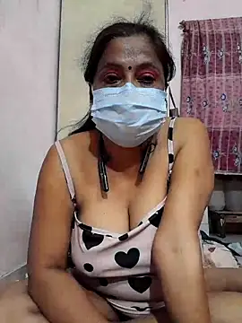 Snapshot of mature_mimi chatting on September 2025 05:46:01 PM mature mimi online show from September 2025 05:46:01 PM