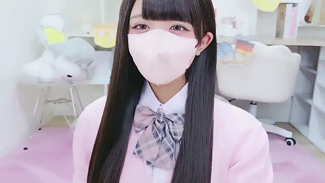 Snapshot of Reina_Fcup chatting on September 2025 10:33:02 AM Reina Fcup online show from September 2025 10:33:02 AM