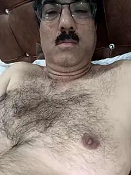 moonflower25 online show from December 2025 02:06:01 AM