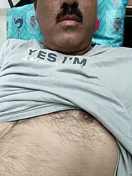 moonflower25 online show from February 2026 02:52:02 PM