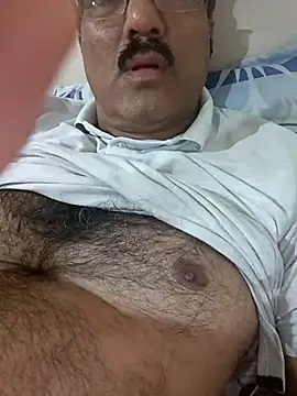 moonflower25 online show from October 2025 11:07:01 AM